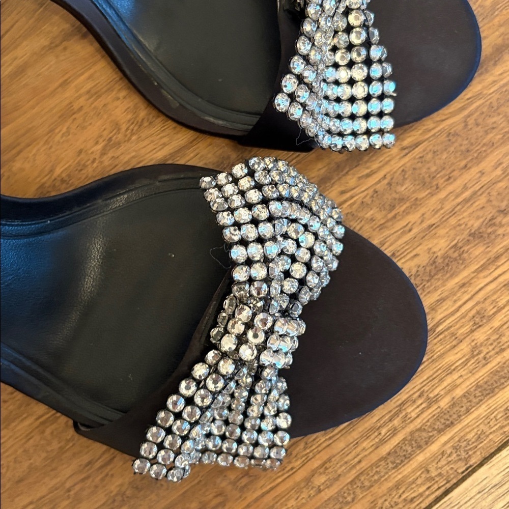 Zara Rhinestone Bow High Heels - Picture 4 of 6